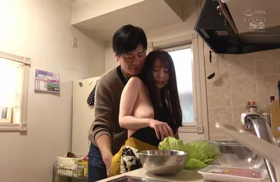 Nghi ngờ vợ ngoại tình, chồng yêu lén lắp camera và chứng kiến tất cả